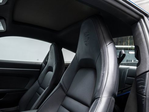 Used 2025 Porsche 911 Carrera image 31