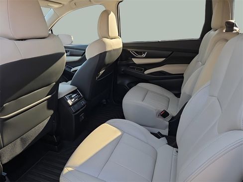 Certified 2024 Subaru Ascent Limited image 14