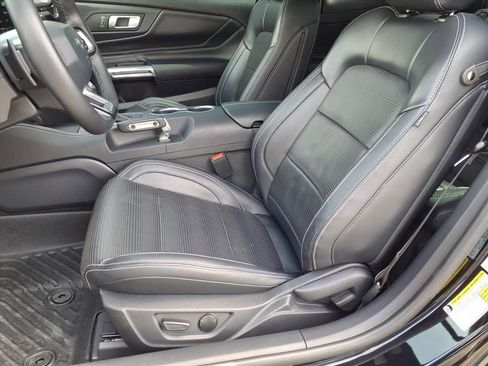 Used 2025 Ford Mustang GT Premium w/ GT Performance Package image 17