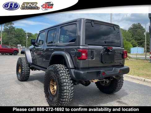 Used 2022 Jeep Wrangler Unlimited Rubicon w/ Trailer Tow Package AWD/4WD image 5