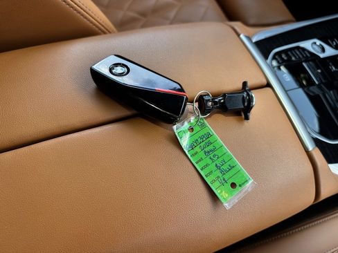 Used 2025 BMW X5 M60i AWD/4WD image 23