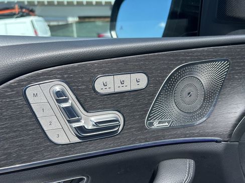 Used 2025 Mercedes-Benz GLE 350 4MATIC image 38