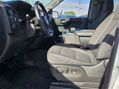 Used 2023 Chevrolet Silverado 1500 Custom image 5