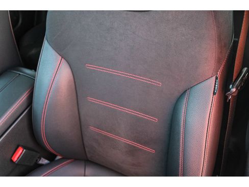 Certified 2025 Mercedes-Benz GLA 250 4MATIC image 24
