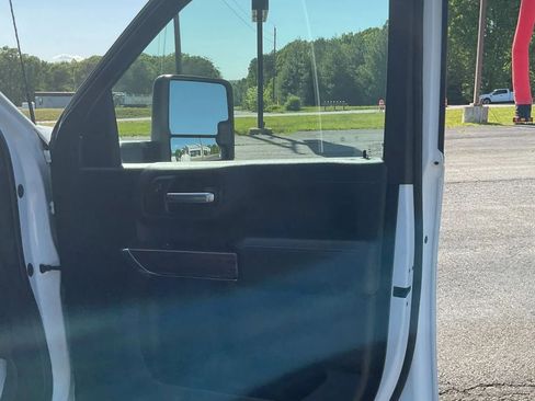 Used 2023 Chevrolet Silverado 2500 LT w/ Convenience Package AWD/4WD image 34