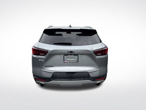 Used 2025 Chevrolet Blazer LT w/ Convenience Package FWD image 6