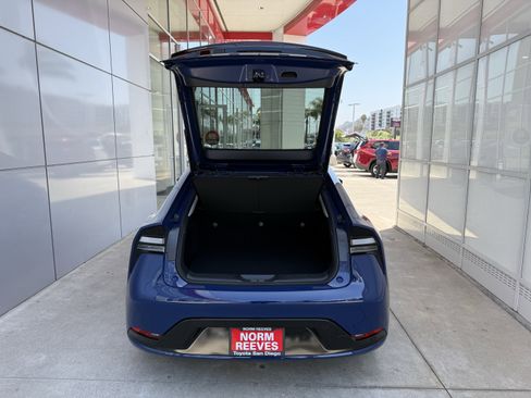 Certified 2025 Toyota Prius Plug-In Hybrid image 26