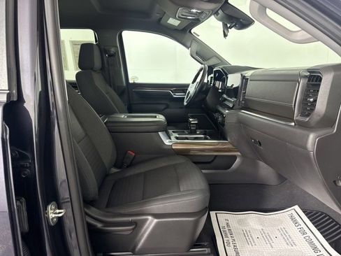 Used 2022 Chevrolet Silverado 1500 RST w/ Z71 Off-Road Package image 11