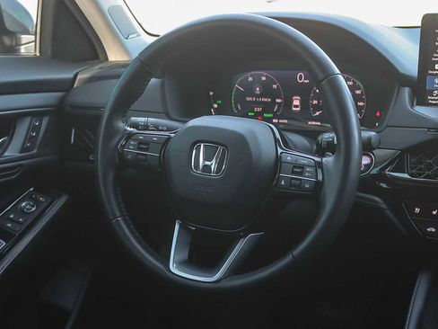 Used 2023 Honda Accord Touring image 14
