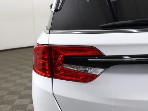 Used 2024 Honda Odyssey Touring image 19