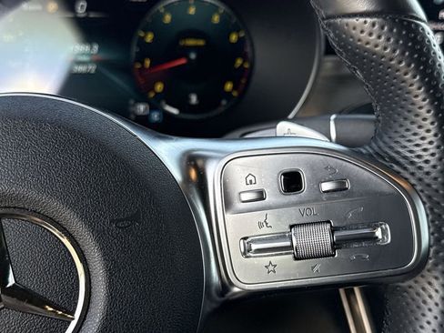 Used 2022 Mercedes-Benz GLC 300 image 26