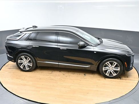 Used 2024 Cadillac Lyriq Tech image 49