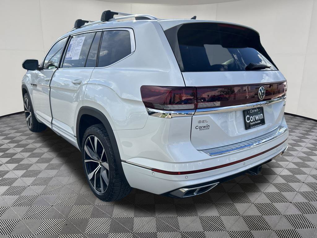 Used 2024 Volkswagen Atlas SEL Premium R-Line AWD/4WD image 5