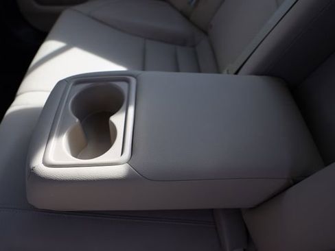 Used 2013 Honda Accord EX-L image 40