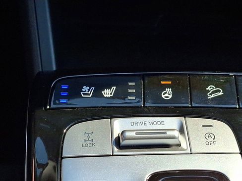 Certified 2023 Hyundai Tucson Limited AWD/4WD image 26