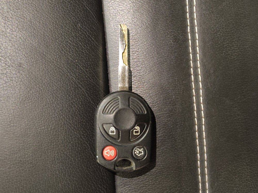Used 2018 Ford Escape SEL FWD image 32