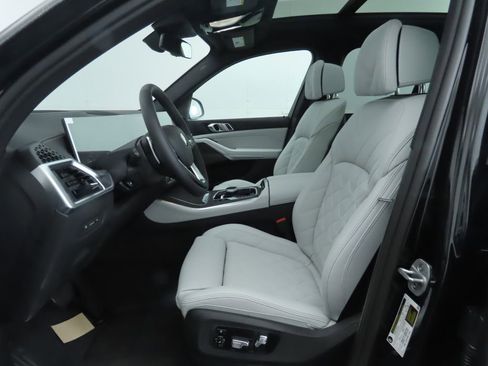 Used 2026 BMW X5 sDrive40i w/ Climate Comfort Package RWD image 21