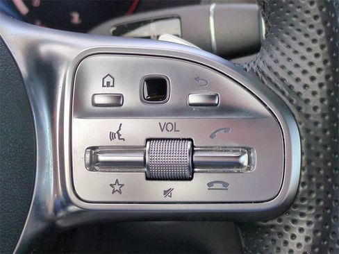 Used 2020 Mercedes-Benz C 300 Cabriolet image 24