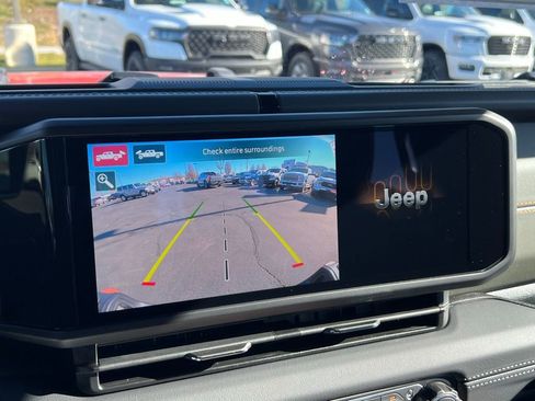 New 2026 Jeep Gladiator Mojave image 33