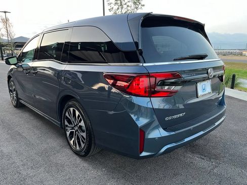 Certified 2026 Honda Odyssey Elite image 6
