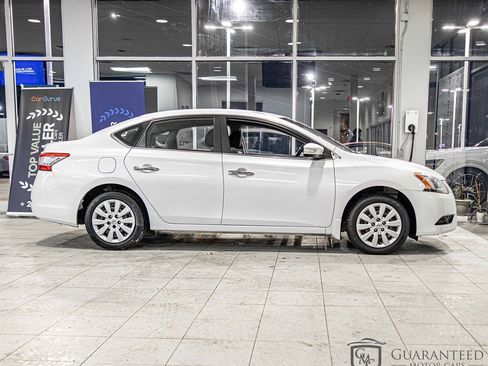 Used 2015 Nissan Sentra SL image 8
