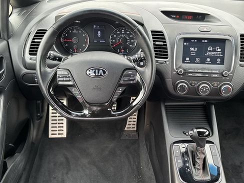 Used 2018 Kia Forte SX FWD image 12