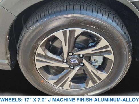 Used 2025 Subaru Crosstrek 2.5i Premium AWD/4WD image 27