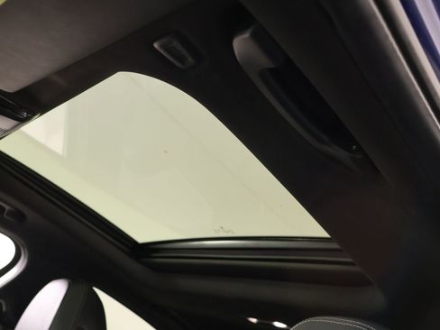 Used 2019 BMW 330i Sedan RWD image 16