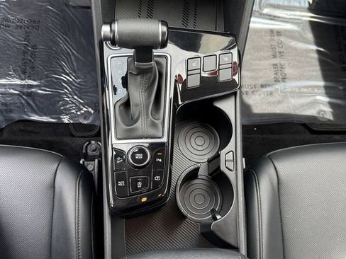 Used 2023 Kia Sportage EX FWD image 21