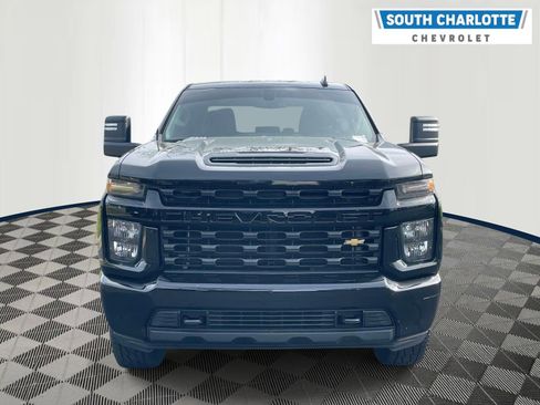 Used 2021 Chevrolet Silverado 2500 Custom w/ Custom Value Package AWD/4WD image 2
