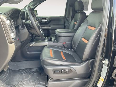 Used 2020 GMC Sierra 1500 AT4 w/ AT4 Premium Package AWD/4WD image 9