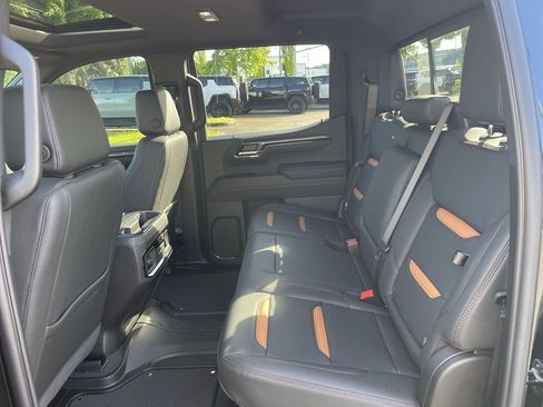 New 2026 GMC Sierra 1500 AT4 w/ AT4 Premium Package AWD/4WD image 26