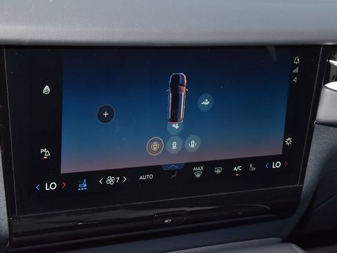 New 2027 Lincoln Navigator Reserve w/ Jet Appearance Package AWD/4WD image 30