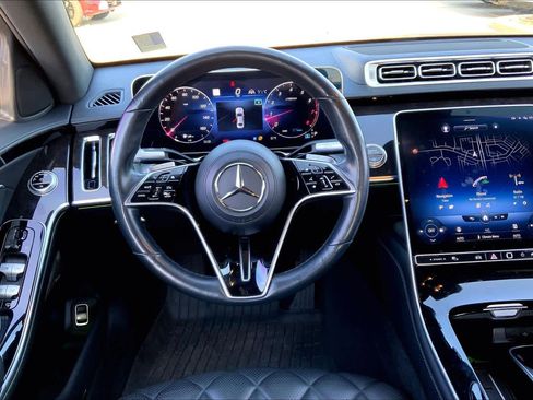 Used 2022 Mercedes-Benz S 580 4MATIC Sedan image 4
