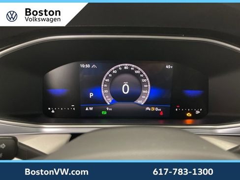 New 2026 Volkswagen Taos SE image 14