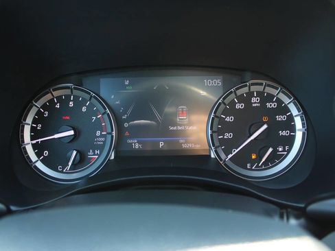 Used 2022 Toyota Highlander XSE image 16