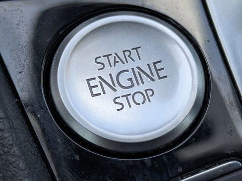 Used 2018 Volkswagen GTI S image 28