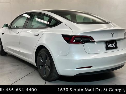 Used 2021 Tesla Model 3 Standard Range Plus RWD image 3