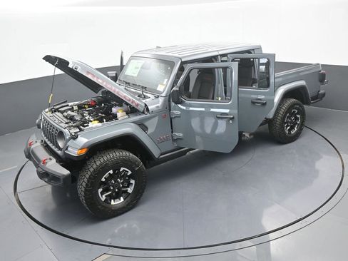 New 2026 Jeep Gladiator Rubicon w/ Steel Power Dome Hood Package AWD/4WD image 59