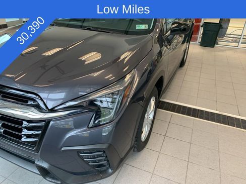 Certified 2023 Subaru Ascent 8-Passenger AWD/4WD image 2