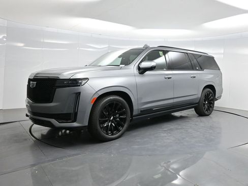 Used 2023 Cadillac Escalade ESV Sport Platinum w/ LPO, ONYX Package AWD/4WD image 77