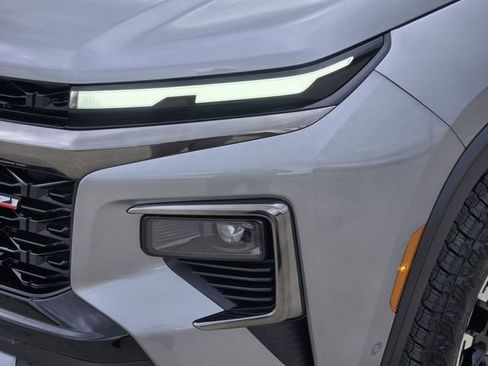 New 2026 Chevrolet Traverse Z71 w/ Enhanced Driving Package image 6