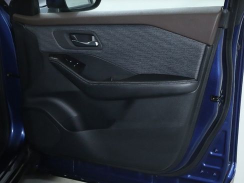 Certified 2023 Nissan Rogue SV AWD/4WD image 36