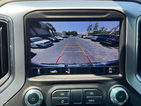 Used 2020 GMC Sierra 1500 SLT w/ SLT Premium Plus Package AWD/4WD image 15