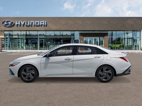 New 2026 Hyundai Elantra Sport image 3