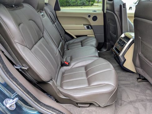 Used 2015 Land Rover Range Rover Sport HSE image 10