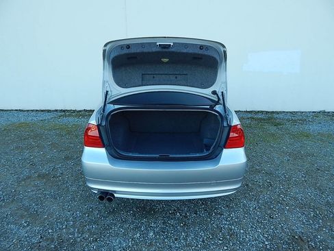 Used 2010 BMW 328i Sedan image 29