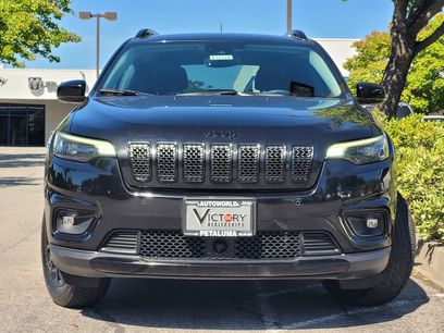 Used 2023 Jeep Cherokee Altitude Lux