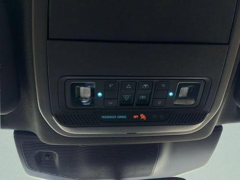 Used 2024 Ford Explorer ST w/ Equipment Group 401A AWD/4WD image 17