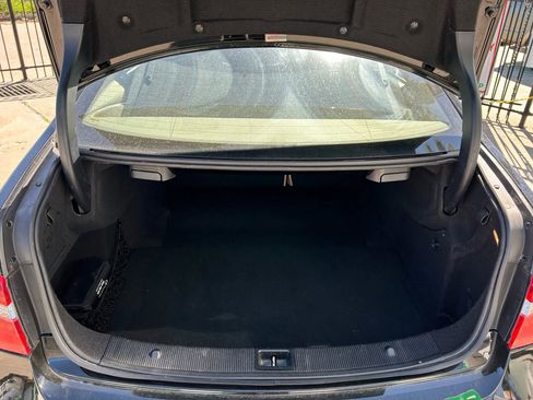 Used 2010 Mercedes-Benz E 350 Coupe image 26